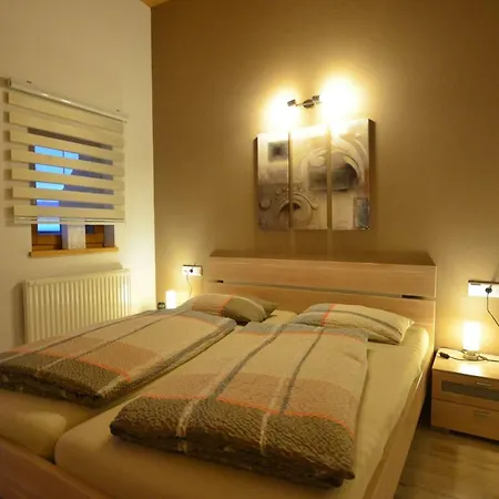 Ferienhaus Julia Holiday home Illach