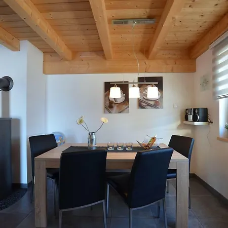 Ferienhaus Julia *